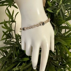 Ross Simons  Sterling Silver Sapphire Link 7 Inch Bracelet